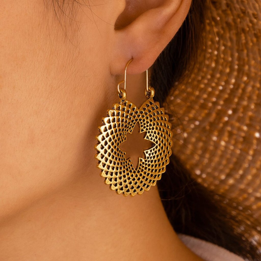 Gold Earrings Gold Earrings Gold Earrings Gold Earrings Gold Earrings Earrings